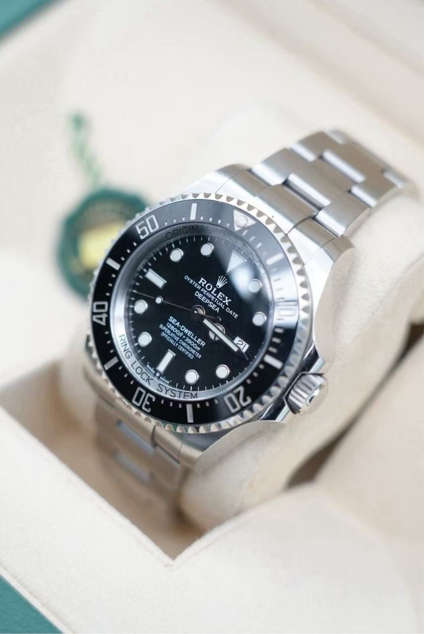 Swiss Luxury Watch Craftsmanship